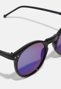 Pier One Unisex - Lunettes De Soleil - Black/Blue 7 Pier One Unisex - Lunettes De Soleil - Black/Blue -Pier One 11f17cbd777a412ba39007dce293526f