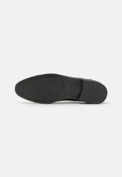 Pier One Chaussures À Lacets - Black 10 Pier One Chaussures À Lacets - Black -Pier One 3c10b38f774d488db66364b64a852159