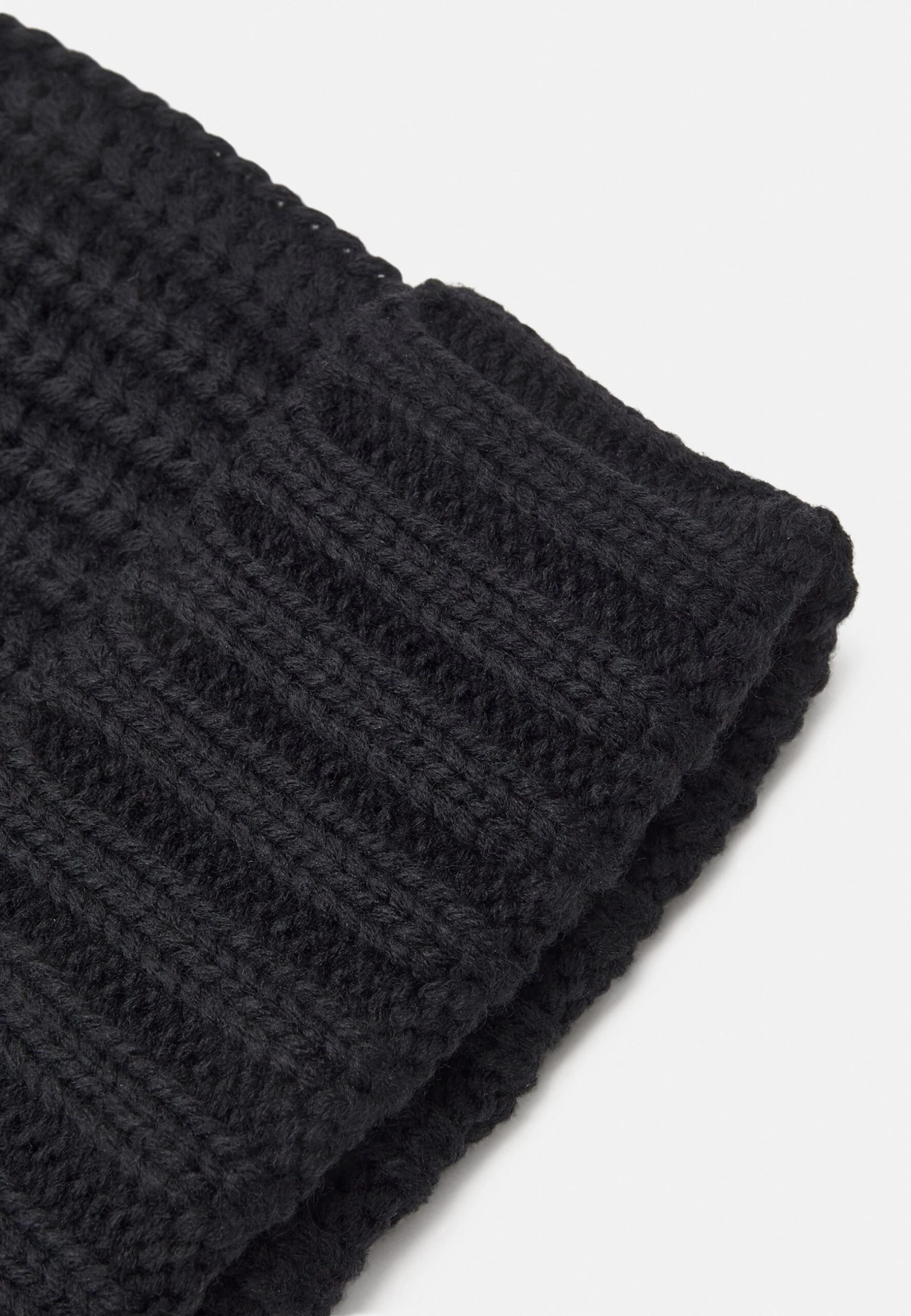 Pier One Unisex - Bonnet - Black 4 Pier One Unisex - Bonnet - Black – Image 4