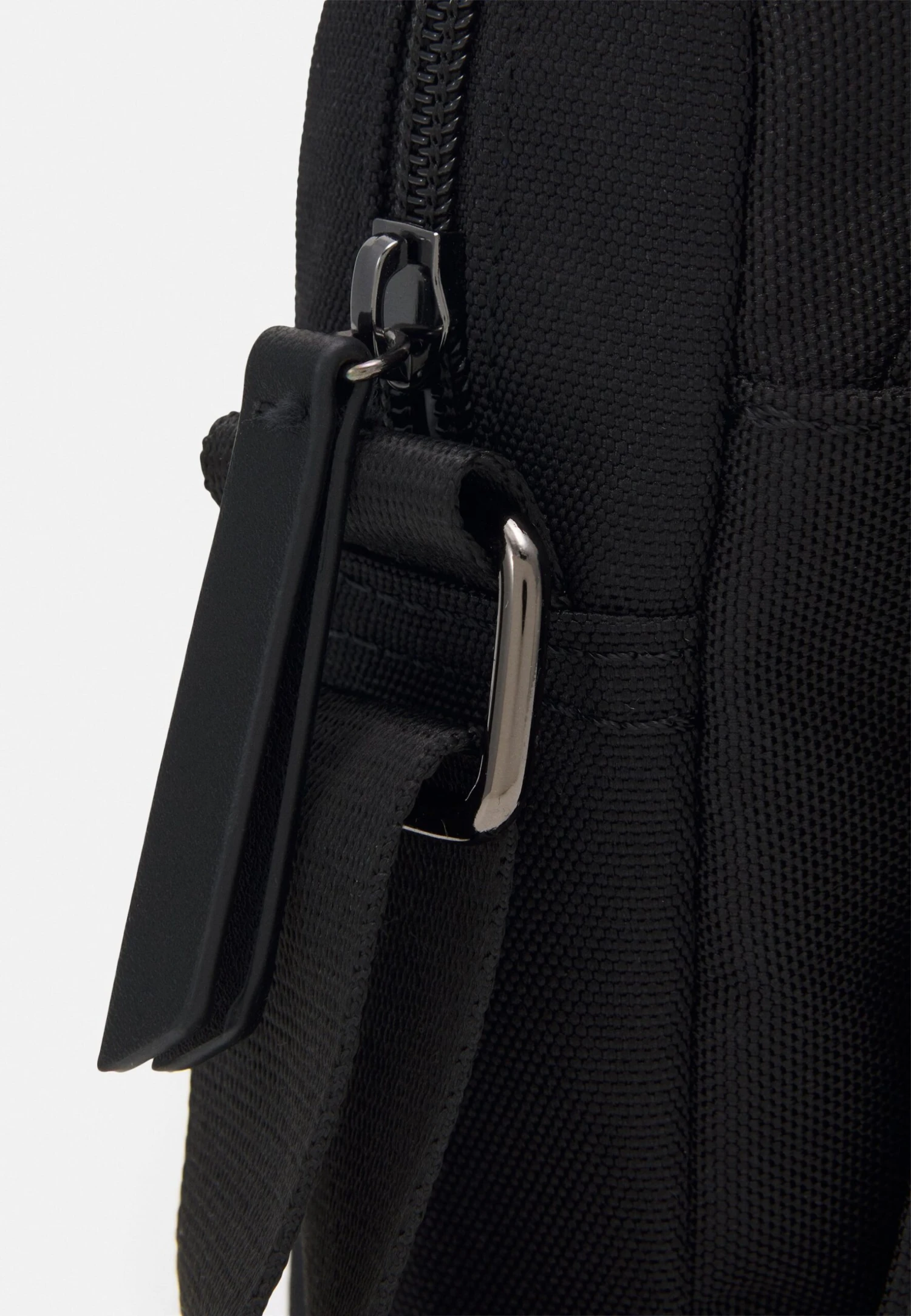 Pier One Unisex - Sac Bandoulière - Black 4 Pier One Unisex - Sac Bandoulière - Black – Image 4