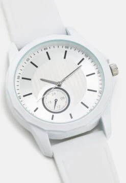 Pier One Unisex - Montre - White -Pier One 8965057d2b72463f8321f9e53d010a17
