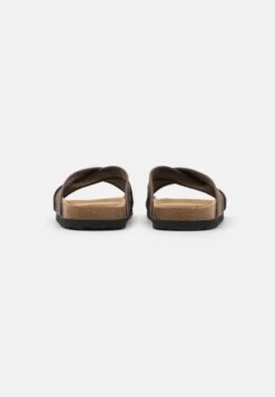 Pier One Unisex - Chaussons - Brown -Pier One b64bd94841374f58a4a8e2cf13040258