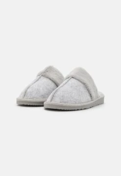 Pier One Chaussons - Grey 8 Pier One Chaussons - Grey -Pier One bfff2adf080040eda5a8c424bf45895b