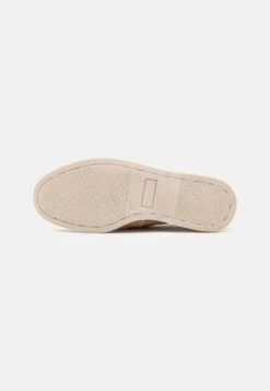 Pier One Leather Unisex - Chaussures Bateau - Beige 10 Pier One Leather Unisex - Chaussures Bateau - Beige -Pier One df77dd037ba746e7a11c216a0cf8dae9